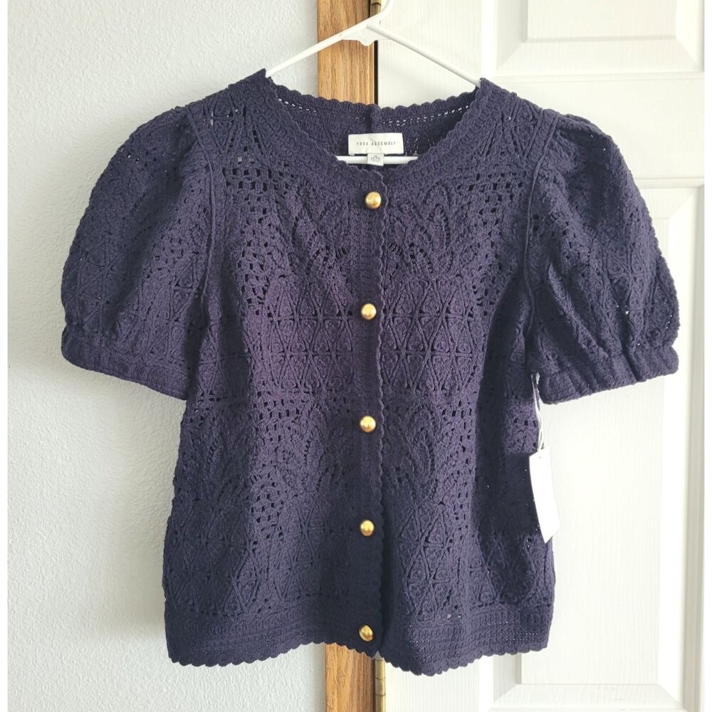 NWT Free Assembly Pineapple Knit Crochet Cardigan Sz M Darkest Navy Gold Buttons